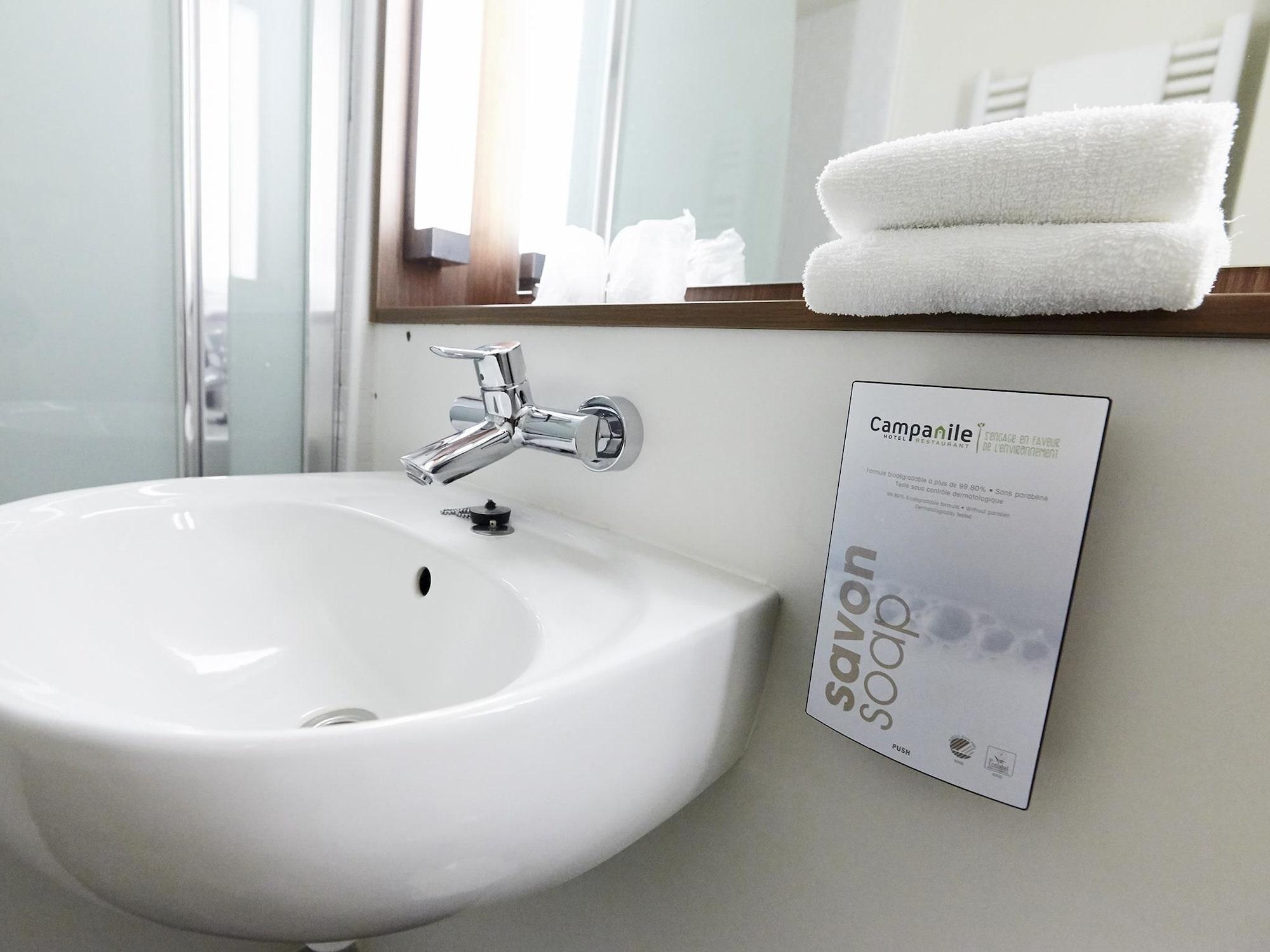 Hotel Campanile Orleans - La Source Zewnętrze zdjęcie
