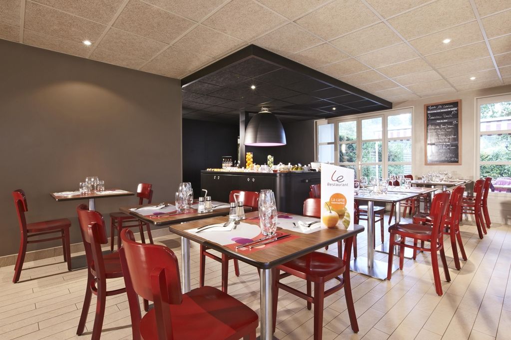 Hotel Campanile Orleans - La Source Zewnętrze zdjęcie